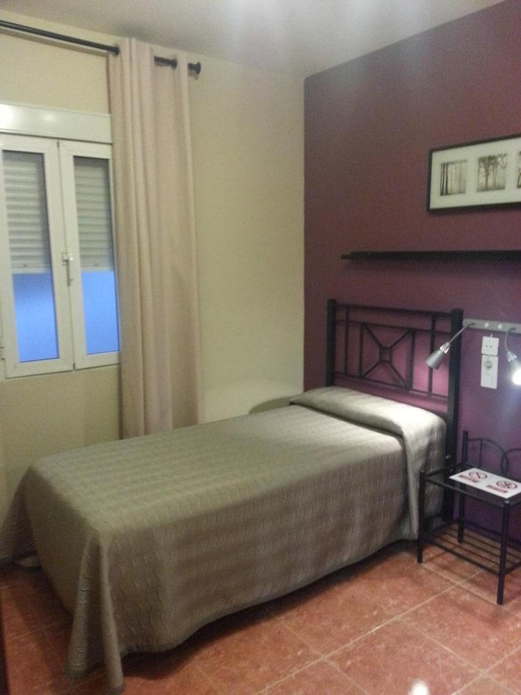 Jentoft Hostel Sevilla